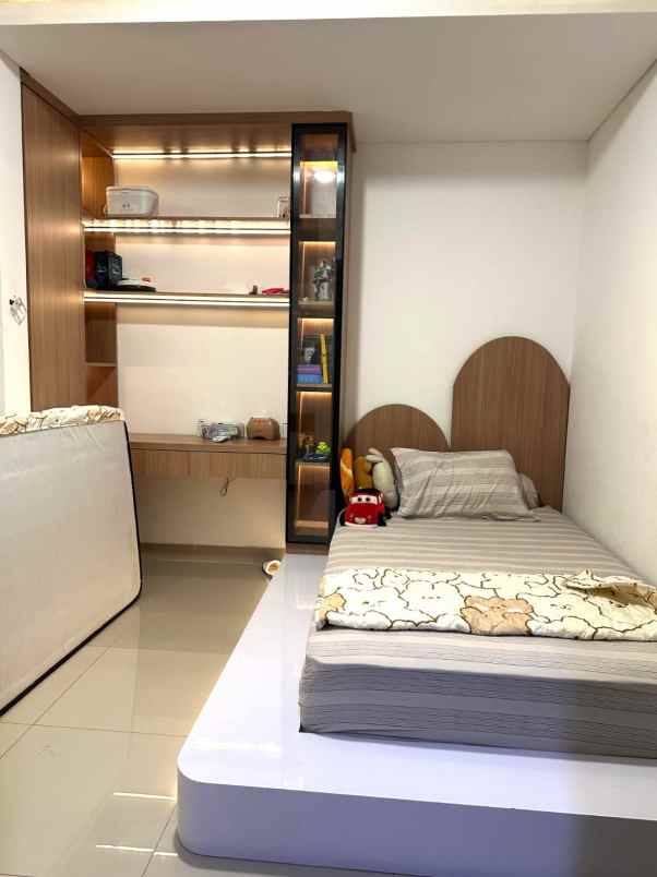dijual rumah cluster mahakam jgc