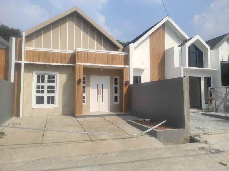 dijual rumah cluster murah dicipayung