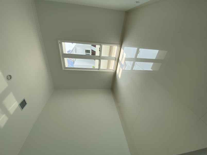 dijual rumah cluster pasadena village