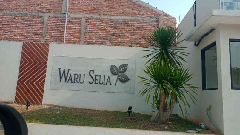 dijual rumah cluster waru selia parung