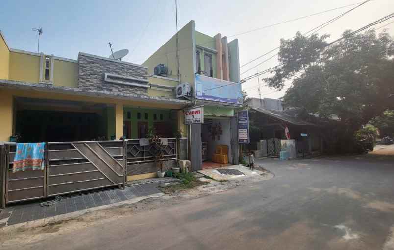 dijual rumah dan toko atk di kota serang