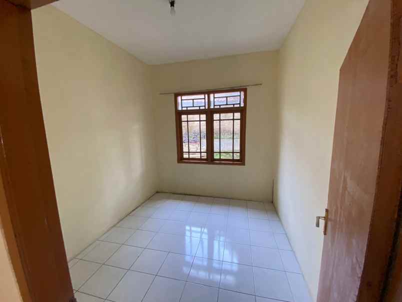 dijual rumah darangdan