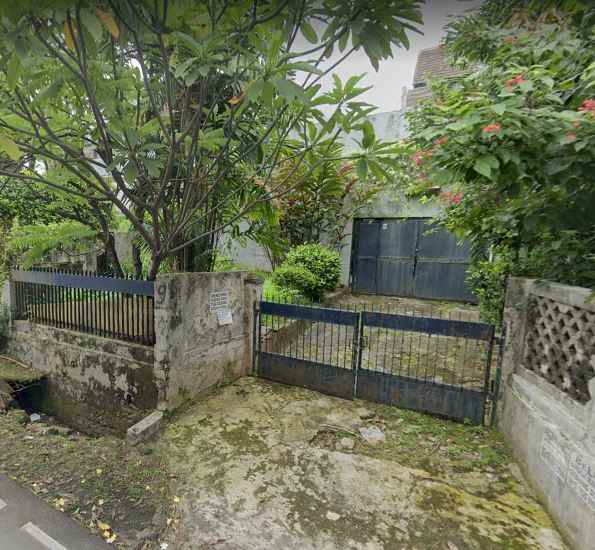 dijual rumah darmawangsa