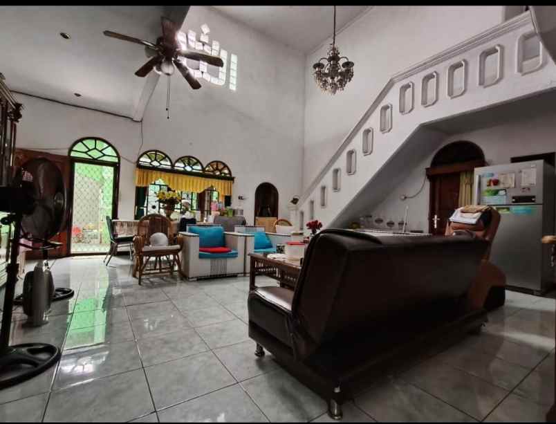 dijual rumah dekat mall di duta harapan bekasi utara