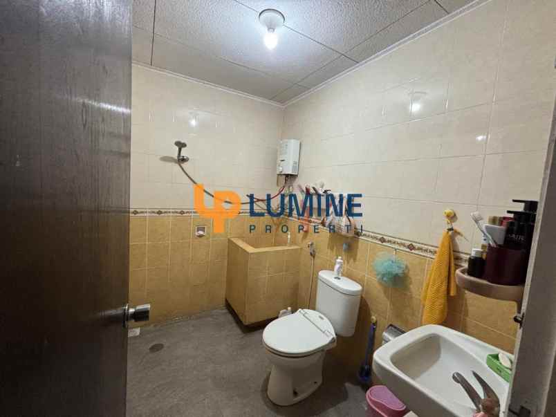 dijual rumah demangan baru caturtunggal