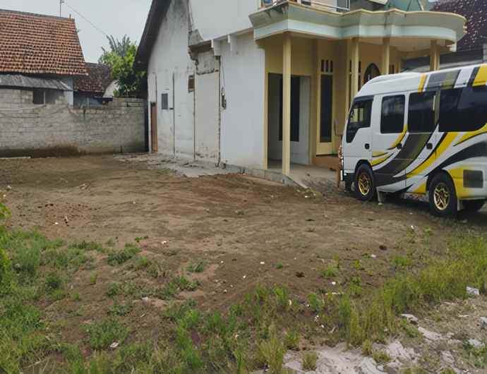 dijual rumah desa kelurahan bagorejo