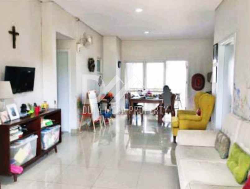 dijual rumah di bsd city