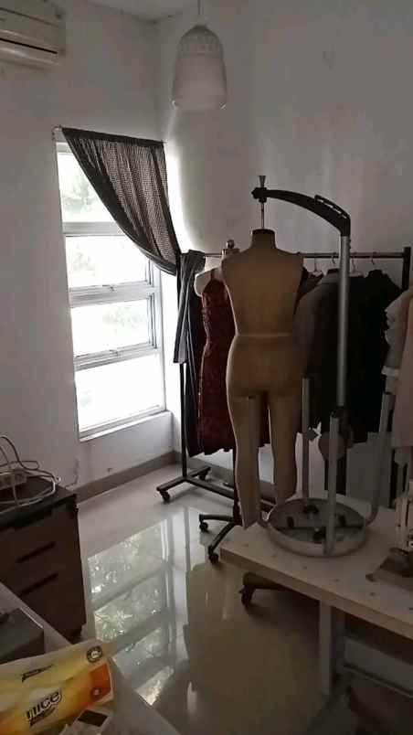 dijual rumah di citra gran cibubur