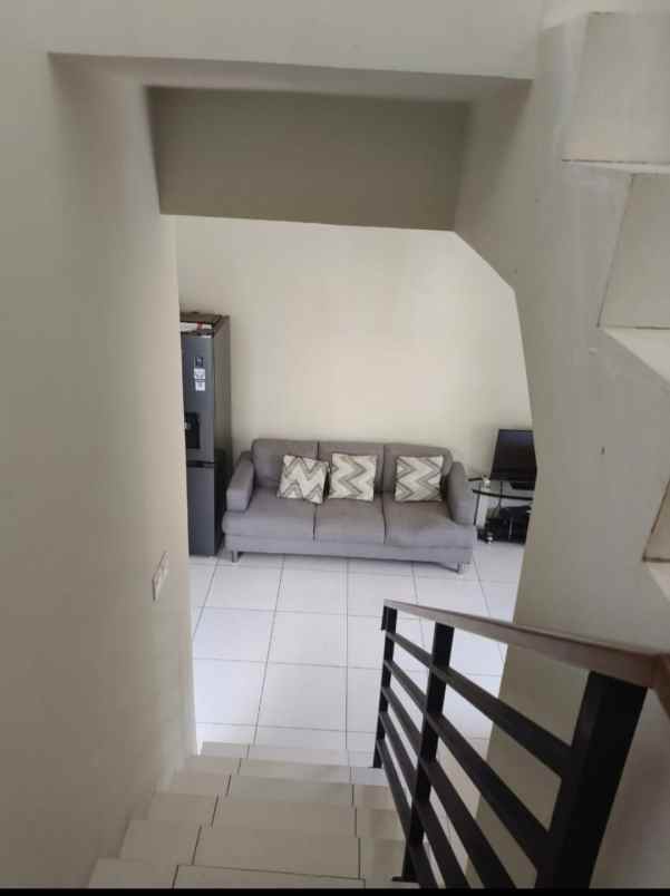 dijual rumah di cluster olive summarecon bekasi