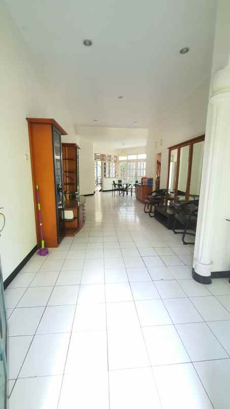 dijual rumah di griya loka sektor 1 6 bsd