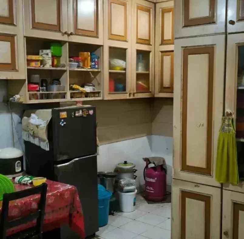 dijual rumah di jalan alfajri pejaten