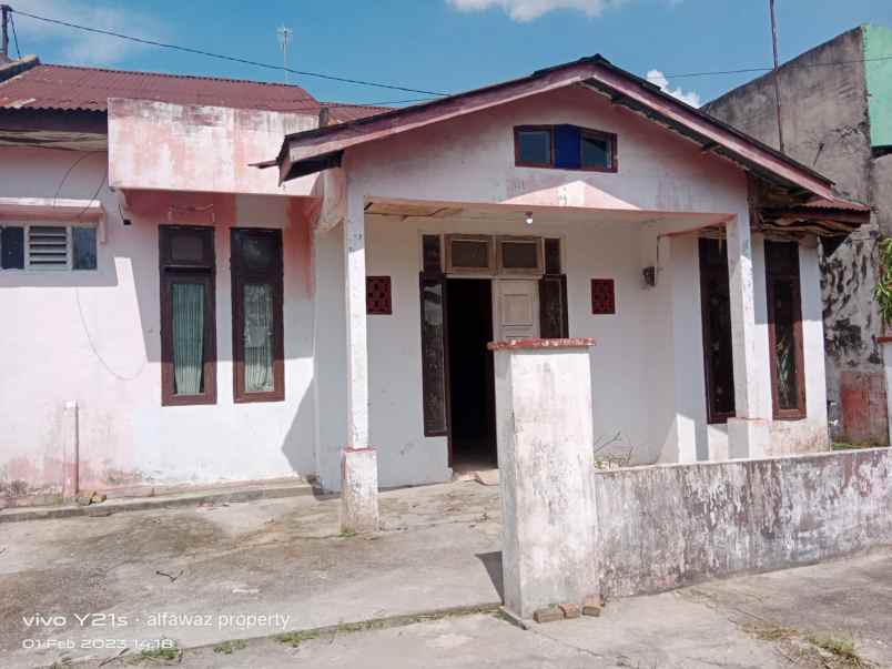 dijual rumah di jl rawa bening arengka pekanbaru