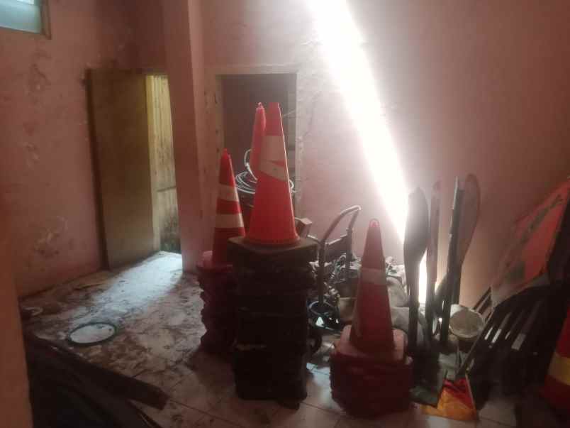 dijual rumah di lamper tengah semarang