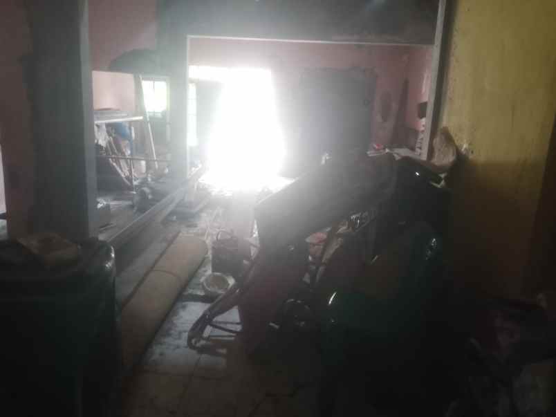 dijual rumah di lamper tengah semarang