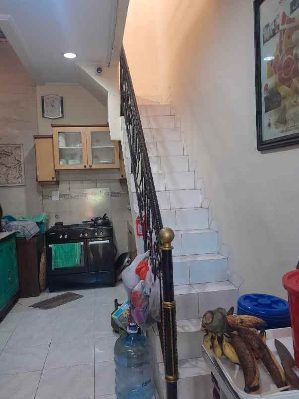 dijual rumah di pamulang luas 120 jg