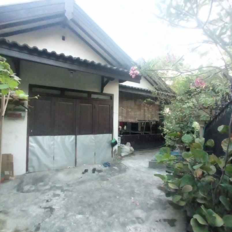 dijual rumah di perumahan griya wage dekat juanda merr