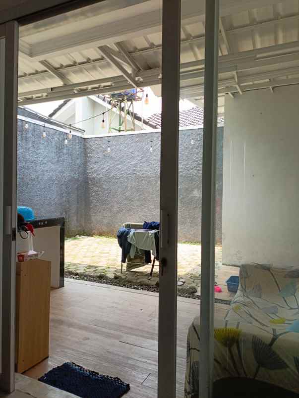 dijual rumah di perumahan harvest city