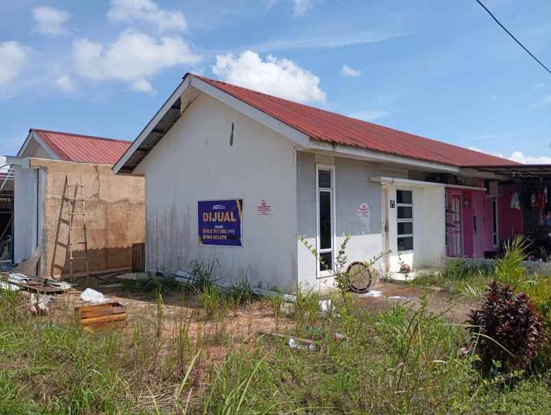 dijual rumah di perumahan ricci piayu seharga rp 190jt