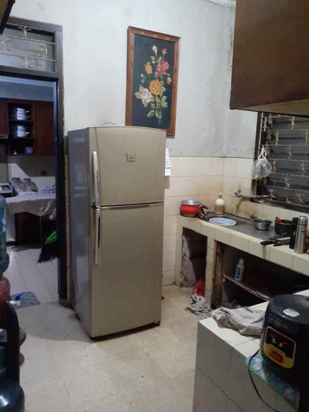dijual rumah di sektor 1