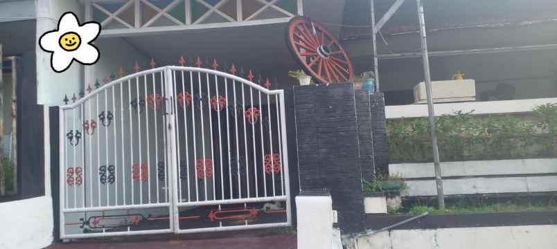 dijual rumah di sinar waluyo semarang
