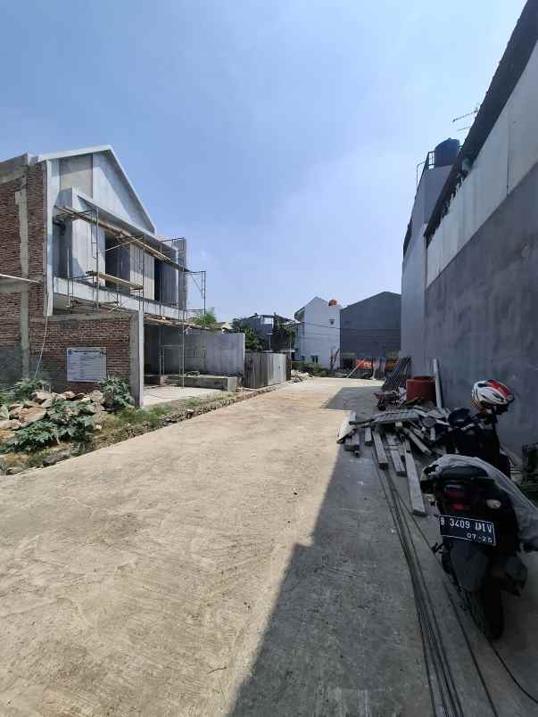 dijual rumah duren sawit