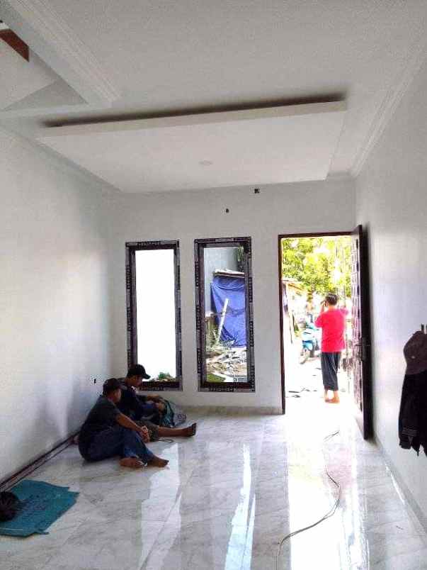 dijual rumah duren sawit jakarta timur