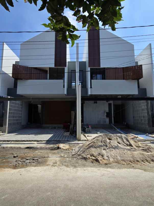 dijual rumah duren sawit jaktim