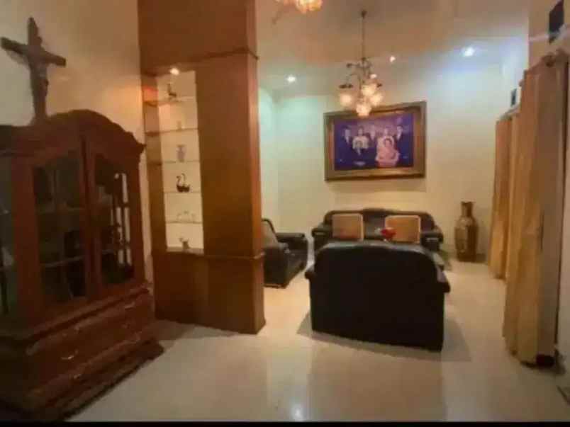 dijual rumah eramas 2000 pondok kopi
