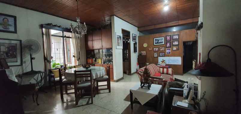 dijual rumah gandaria utara