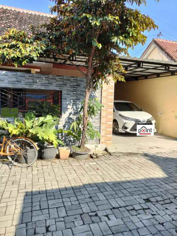 dijual rumah gawanan