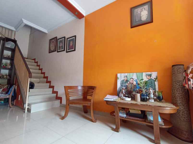 dijual rumah gdc cilodong depok