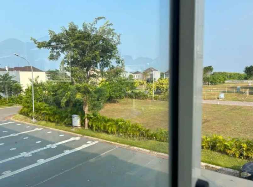 dijual rumah grand island pakuwon city