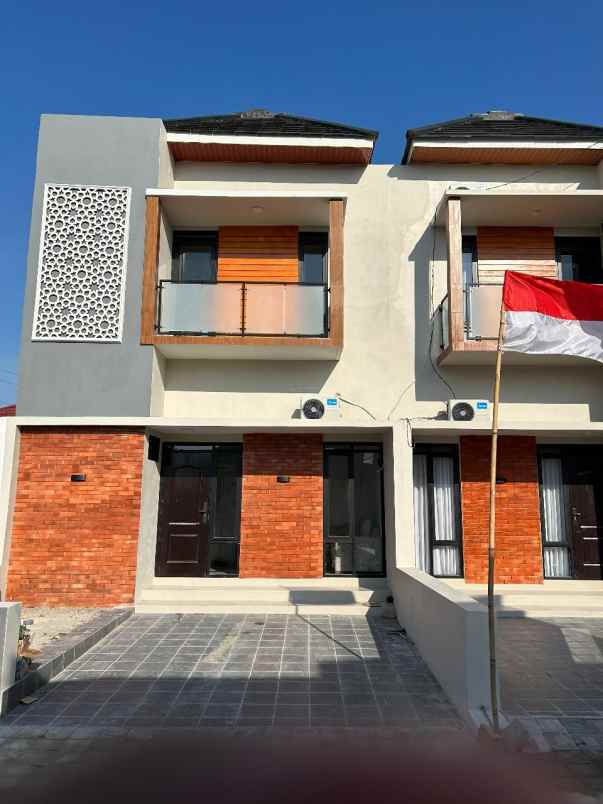 dijual rumah grand maksoem village