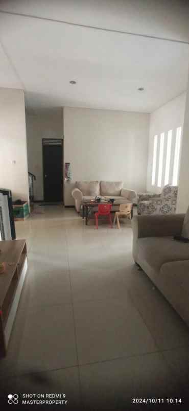 dijual rumah grand sharon residence