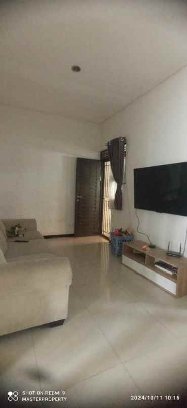 dijual rumah grand sharon residence