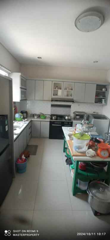 dijual rumah grand sharon residence