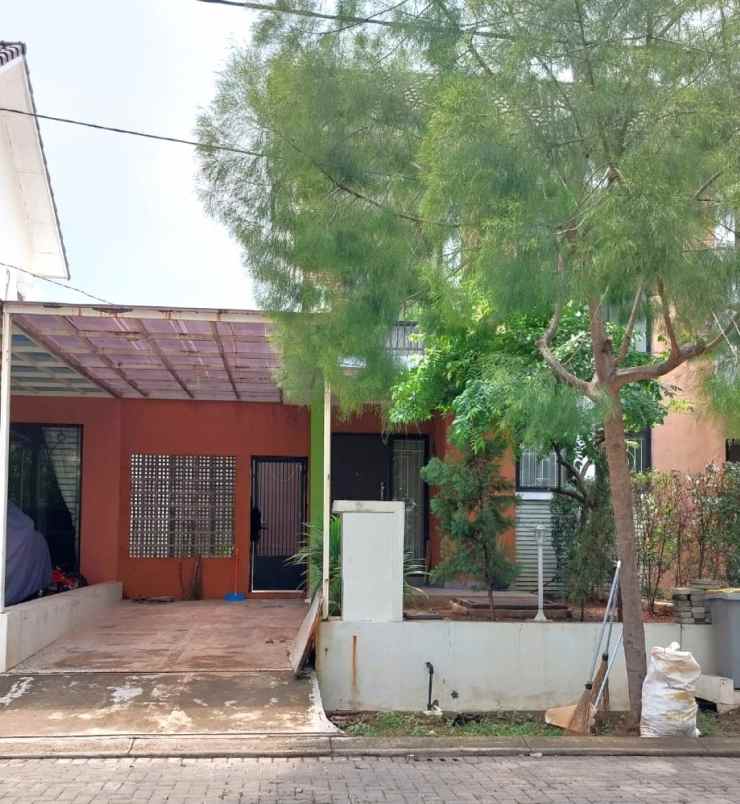 dijual rumah green ara residence kota