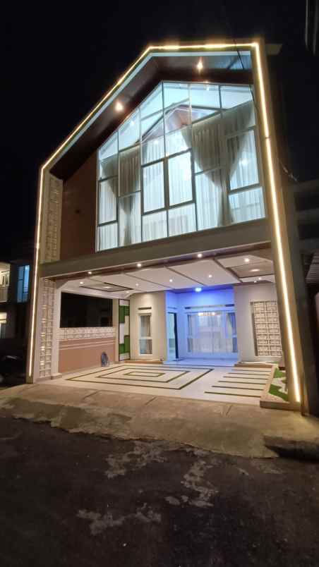 dijual rumah green galaxy residence