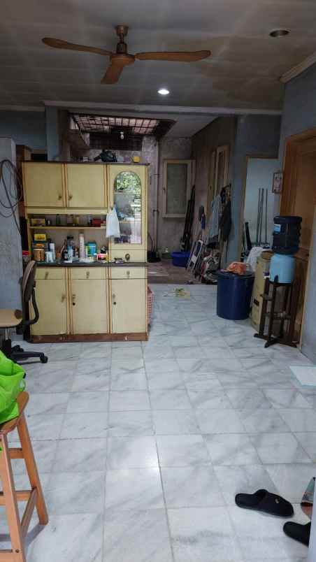 dijual rumah griya permata