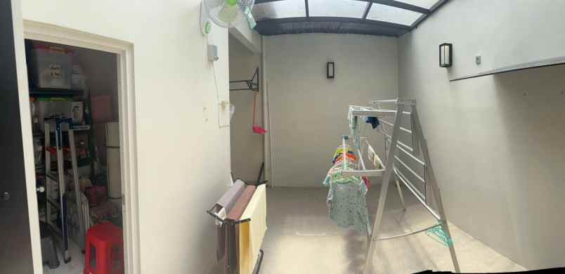 dijual rumah gunung anyar