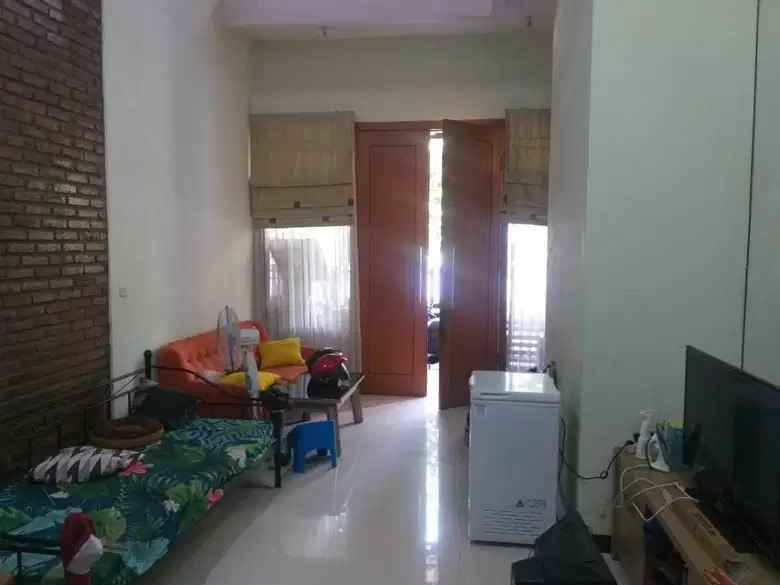 dijual rumah gunungsari indah surabaya