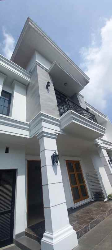 dijual rumah haji nawi