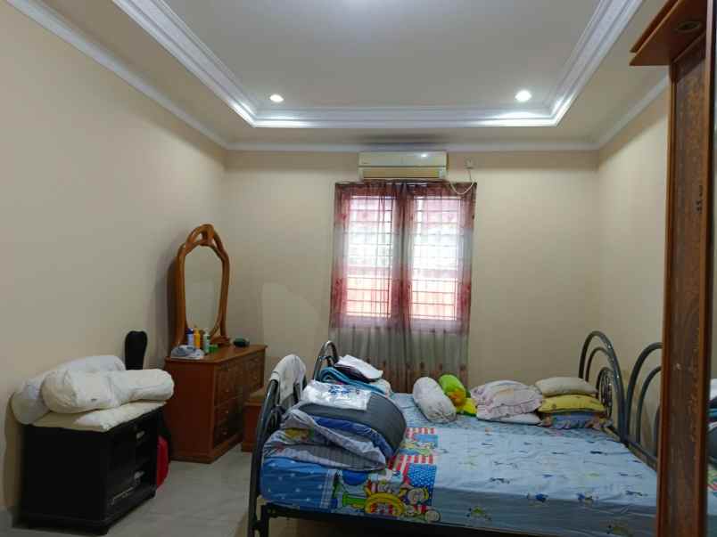 dijual rumah harapan indah regency bekasi