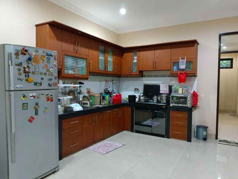 dijual rumah harapan indah regency bekasi