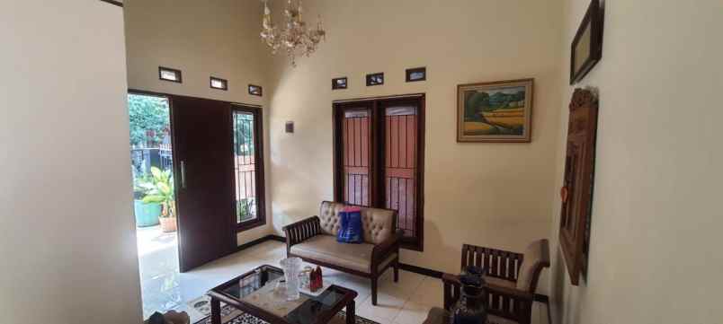 dijual rumah harjamukti