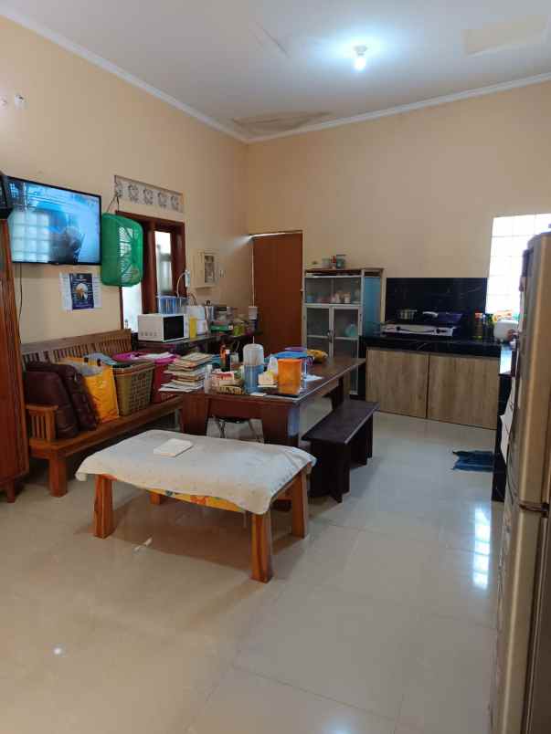 dijual rumah hook di perum pesona ciseureuh purwakarta