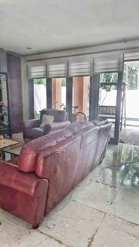 dijual rumah isen international living