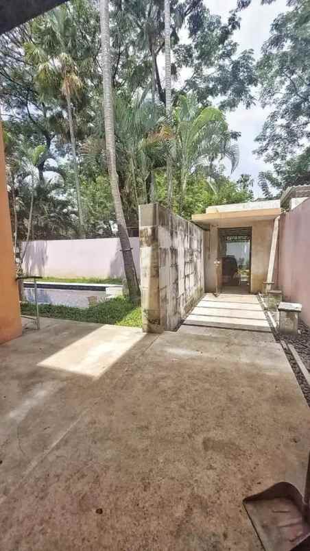 dijual rumah isen international living