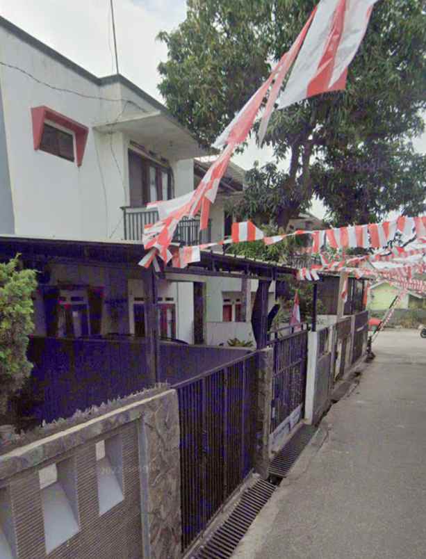 dijual rumah jaka setia