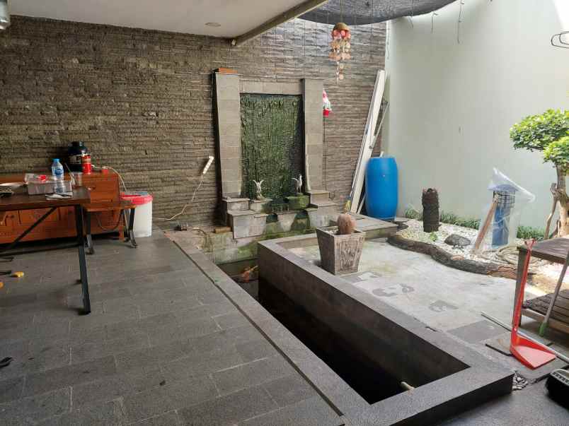 dijual rumah jakarta garden city